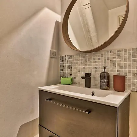 Le Velours - T2 Duplex Calme - Quartier Montmartre Lamarck Apartamento París